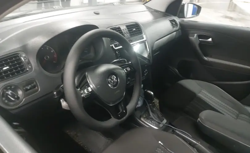 Volkswagen Polo 2015 года за 5 500 000 тг. в Астана фото 5