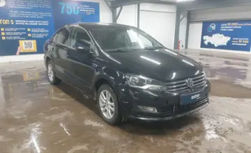 Volkswagen Polo 2015 года за 5 500 000 тг. в Астана фото 2