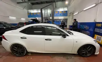 Lexus IS 2013 года за 11 500 000 тг. в Астана фото 4