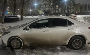 Toyota Corolla 2018 года за 8 000 000 тг. в Павлодар фото 2