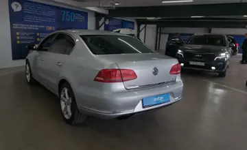 Volkswagen Passat 2011 года за 5 300 000 тг. в Астана фото 4