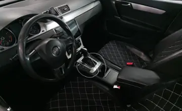 Volkswagen Passat 2011 года за 5 300 000 тг. в Астана фото 5