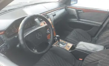Mercedes-Benz E-Класс 1997 года за 2 500 000 тг. в Алматы фото 5