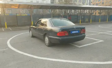 Mercedes-Benz E-Класс 1997 года за 2 500 000 тг. в Алматы фото 4