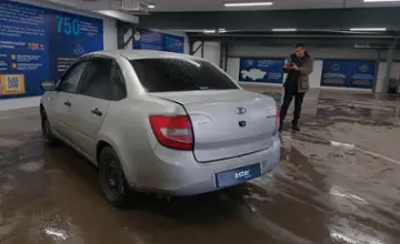 LADA (ВАЗ) Granta 2018 года за 3 500 000 тг. в Астана фото 4