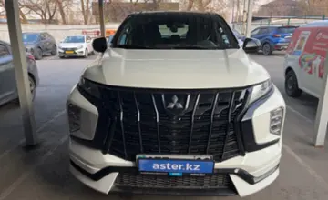 Mitsubishi Montero Sport 2022 года за 19 200 000 тг. в Алматы фото 2