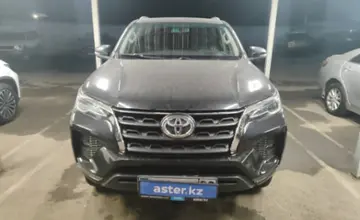 Toyota Fortuner 2021 года за 23 000 000 тг. в Алматы фото 2