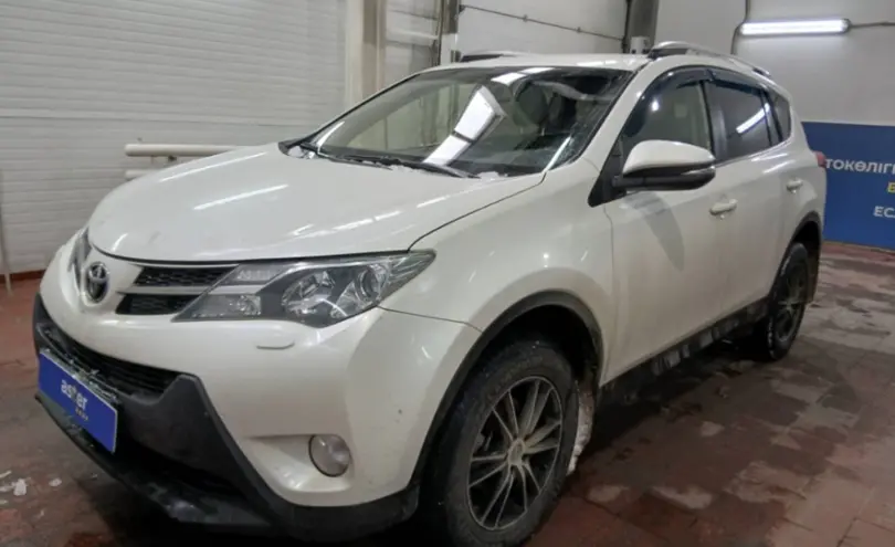 Toyota RAV4 2013 года за 10 200 000 тг. в Астана