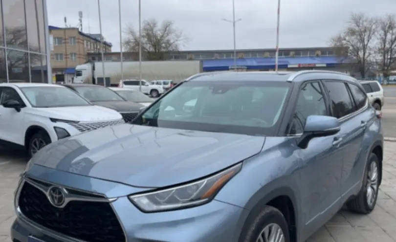 Toyota Highlander 2022 года за 25 000 000 тг. в Уральск