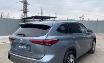Toyota Highlander 2022 года за 25 000 000 тг. в Уральск