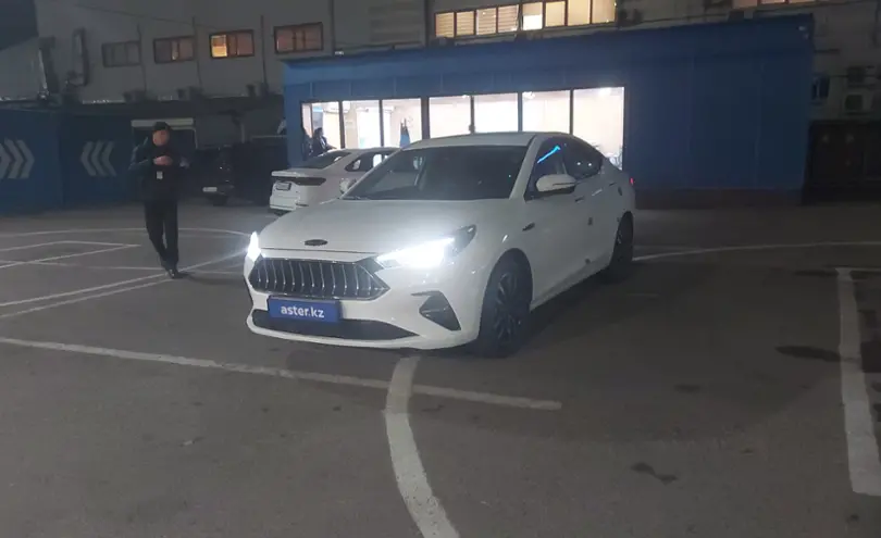 JAC J7 2023 года за 7 000 000 тг. в Алматы