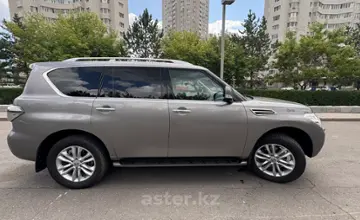 Nissan Patrol 2012 года за 18 000 000 тг. в Астана фото 3