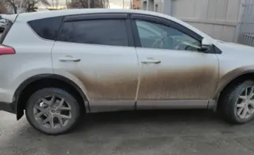 Toyota RAV4 2017 года за 10 000 000 тг. в Костанай фото 4