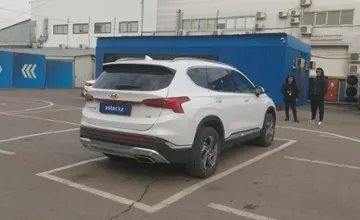 Hyundai Santa Fe 2022 года за 16 000 000 тг. в Алматы фото 3