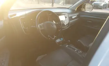 Mitsubishi Outlander 2015 года за 10 000 000 тг. в Алматы фото 5