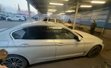 BMW 5 серии 2020 года за 16 500 000 тг. в Алматы фото 4