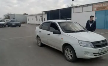 LADA (ВАЗ) Granta 2012 года за 2 300 000 тг. в Актау фото 3