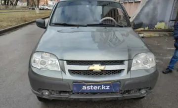 Chevrolet Niva 2013 года за 3 700 000 тг. в Костанай фото 2