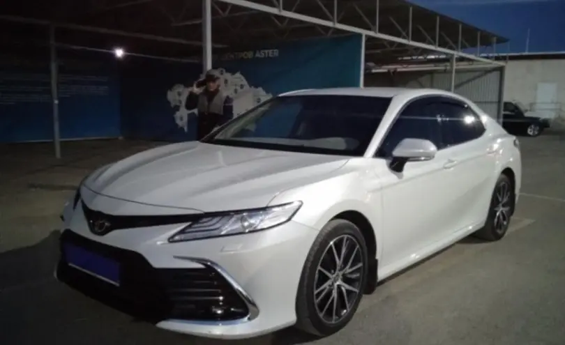 Toyota Camry 2024 года за 16 000 000 тг. в Кызылорда