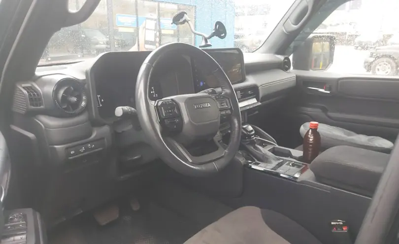 Toyota Land Cruiser Prado 2024 года за 34 000 000 тг. в Алматы фото 5