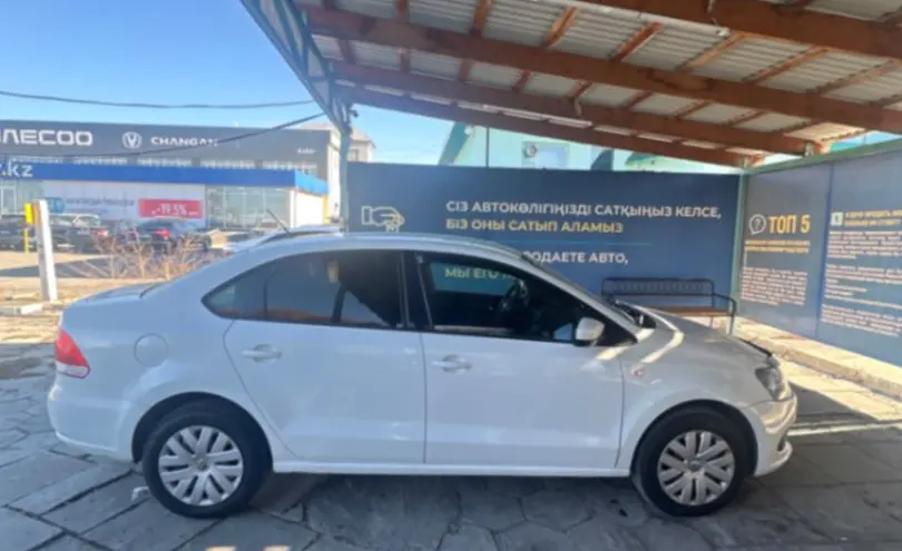 Volkswagen Polo 2015 года за 3 500 000 тг. в Талдыкорган фото 4