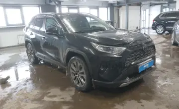 Toyota RAV4 2021 года за 18 000 000 тг. в Астана фото 2