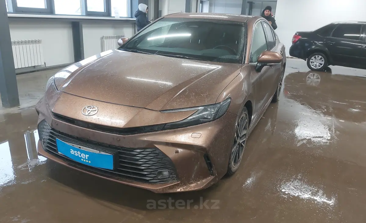 Toyota Camry 2024 года за 24 000 000 тг. в Астана