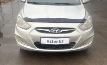 Hyundai Solaris 2013 года за 4 000 000 тг. в Петропавловск фото 2