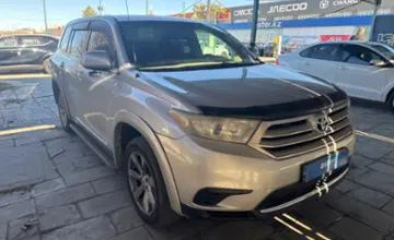 Toyota Highlander 2011 года за 11 000 000 тг. в Талдыкорган фото 3