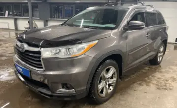 Toyota Highlander 2016 года за 16 500 000 тг. в Астана фото 1