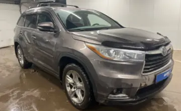 Toyota Highlander 2016 года за 16 500 000 тг. в Астана фото 3