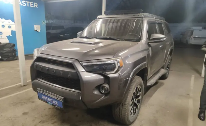 Toyota 4Runner 2014 года за 19 000 000 тг. в Алматы