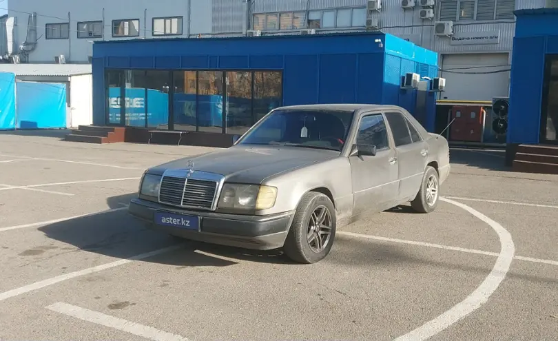 Mercedes-Benz W124 1988 года за 1 500 000 тг. в Алматы