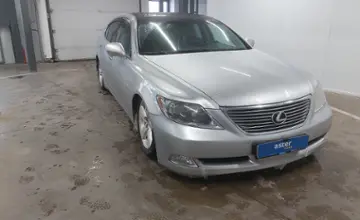 Lexus LS 2007 года за 5 200 000 тг. в Астана фото 2