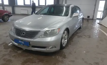 Lexus LS 2007 года за 5 200 000 тг. в Астана фото 1