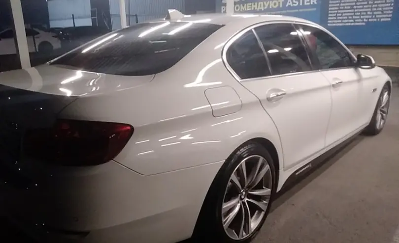 BMW 5 серии 2015 года за 12 500 000 тг. в Алматы фото 4
