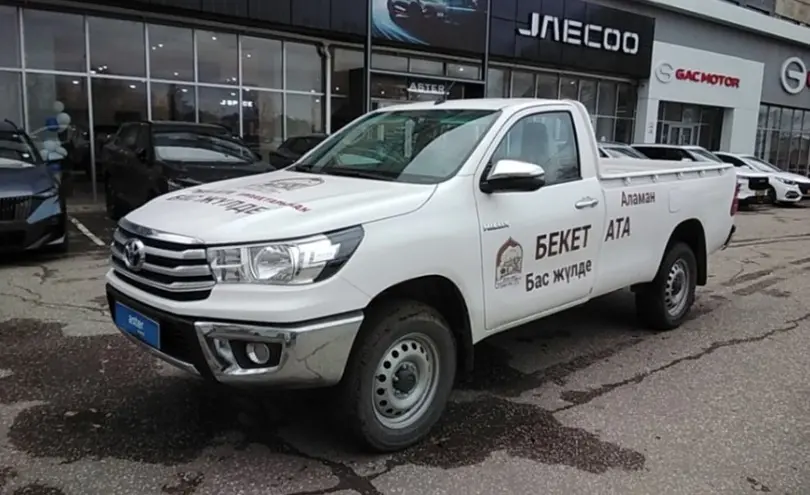 Toyota Hilux 2023 года за 24 000 000 тг. в Актобе