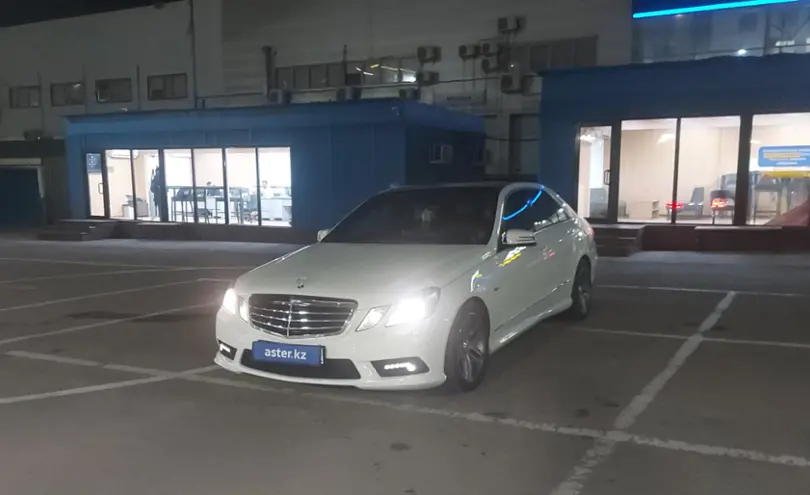 Mercedes-Benz E-Класс 2011 года за 7 700 000 тг. в Алматы