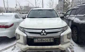 Mitsubishi L200 2022 года за 12 500 000 тг. в Астана фото 2