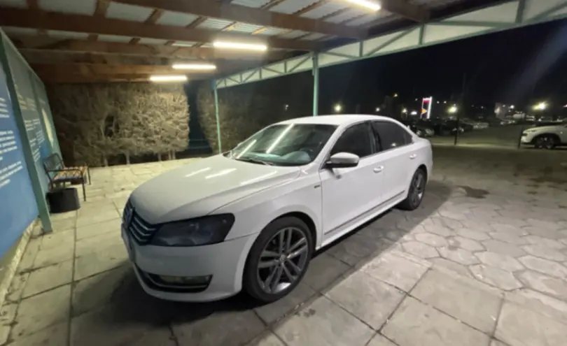 Volkswagen Passat 2015 года за 4 200 000 тг. в Талдыкорган
