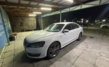 Volkswagen Passat 2015 года за 4 200 000 тг. в Талдыкорган фото 1
