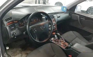 Mercedes-Benz E-Класс 2001 года за 2 000 000 тг. в Астана фото 5