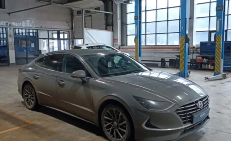 Hyundai Sonata 2022 года за 14 000 000 тг. в Караганда фото 3