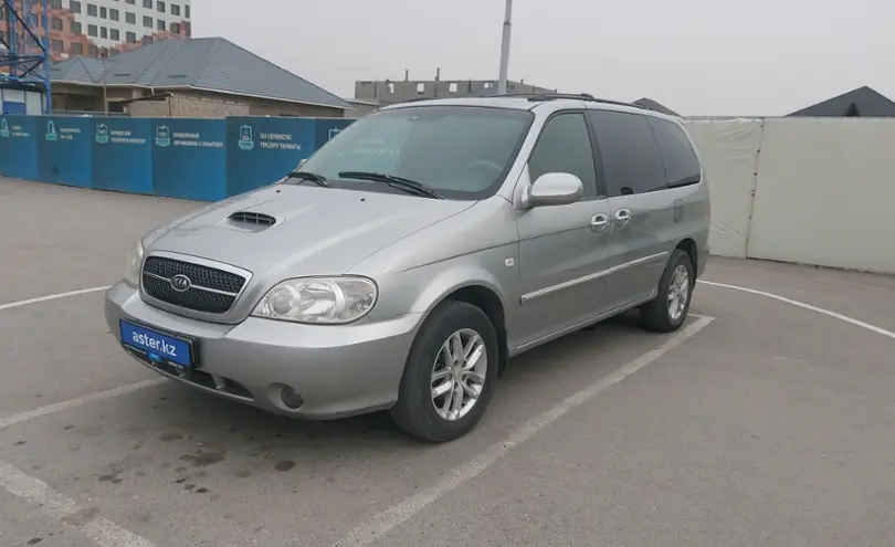 Kia Carnival 2004 года за 2 500 000 тг. в Шымкент