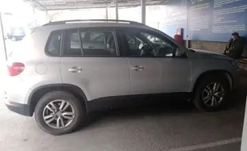 Volkswagen Tiguan 2015 года за 8 300 000 тг. в Алматы фото 4