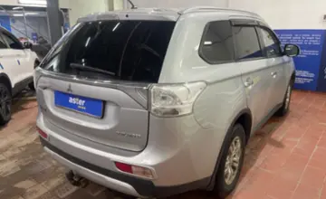 Mitsubishi Outlander 2014 года за 8 000 000 тг. в Астана