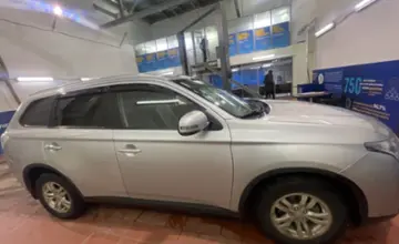 Mitsubishi Outlander 2014 года за 8 000 000 тг. в Астана фото 4