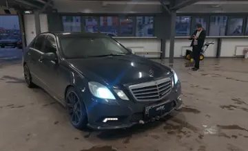 Mercedes-Benz E-Класс 2010 года за 8 000 000 тг. в Астана фото 2