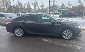 Toyota Camry 2021 года за 14 500 000 тг. в Астана фото 4
