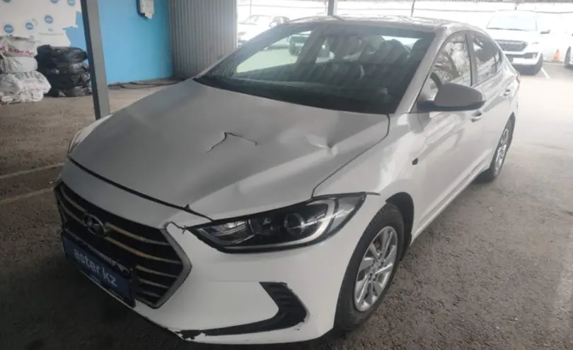 Hyundai Elantra 2018 года за 5 300 000 тг. в Алматы